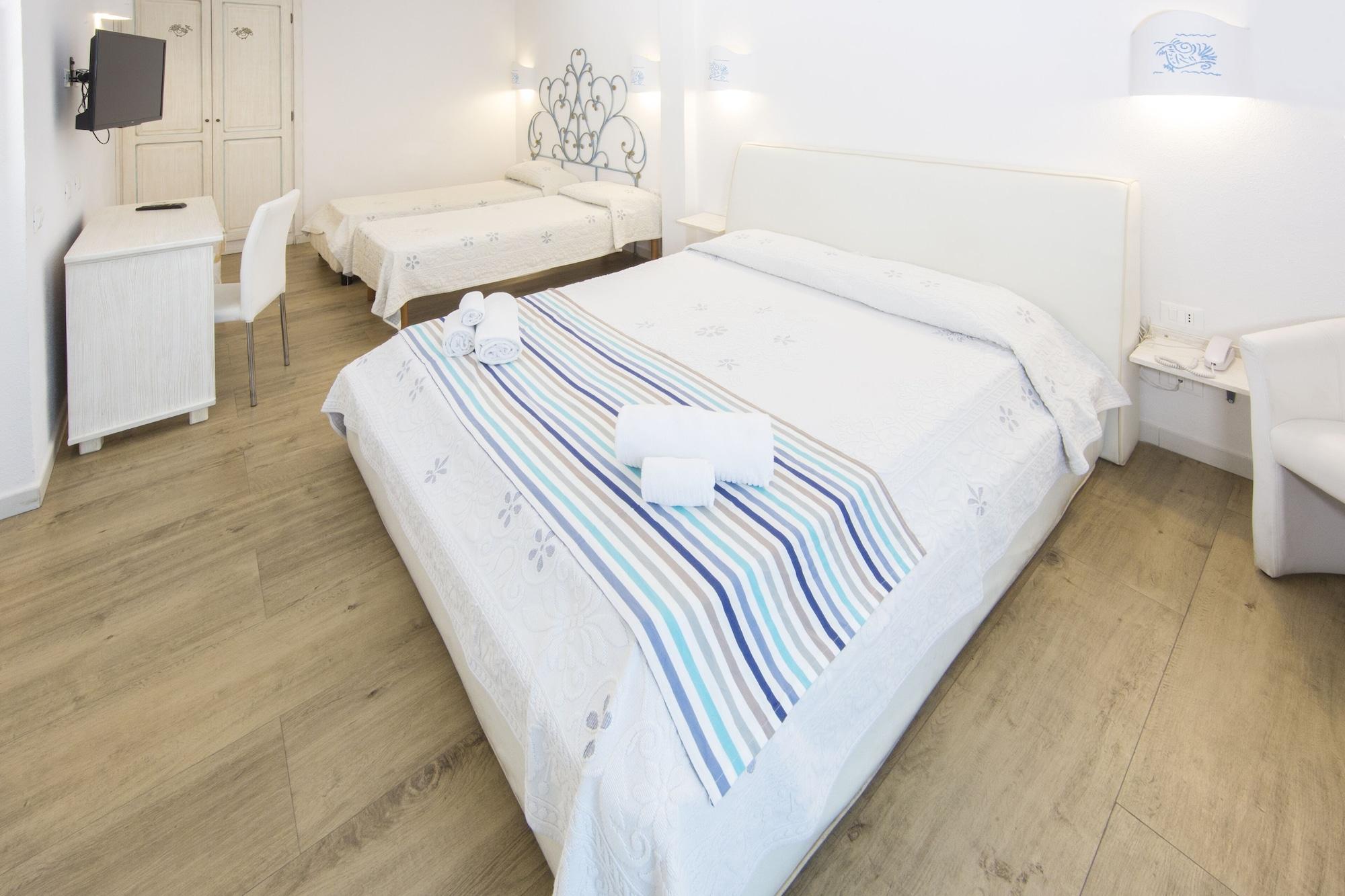 Olbia City Hotel מראה חיצוני תמונה